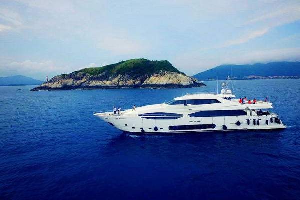 定制法拉帝超級(jí)游艇 定制法拉帝超級(jí)游艇