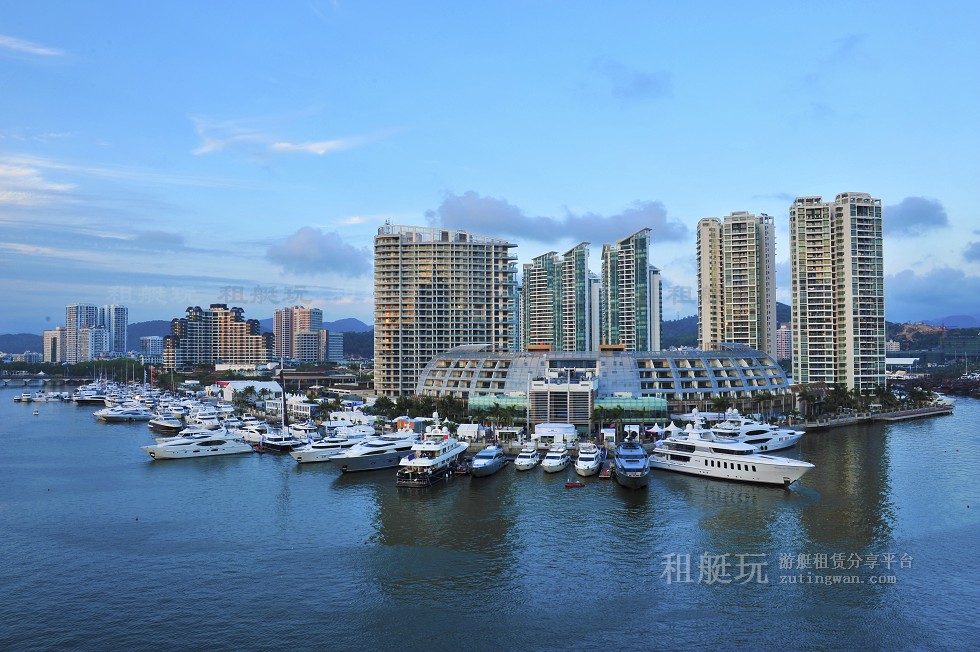 三亞鴻洲國際游艇會碼頭 三亞鴻洲國際游艇會碼頭