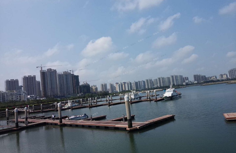 PhotoCap_002.jpg PhotoCap_002.jpg