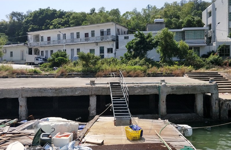 444001.jpg 444001.jpg