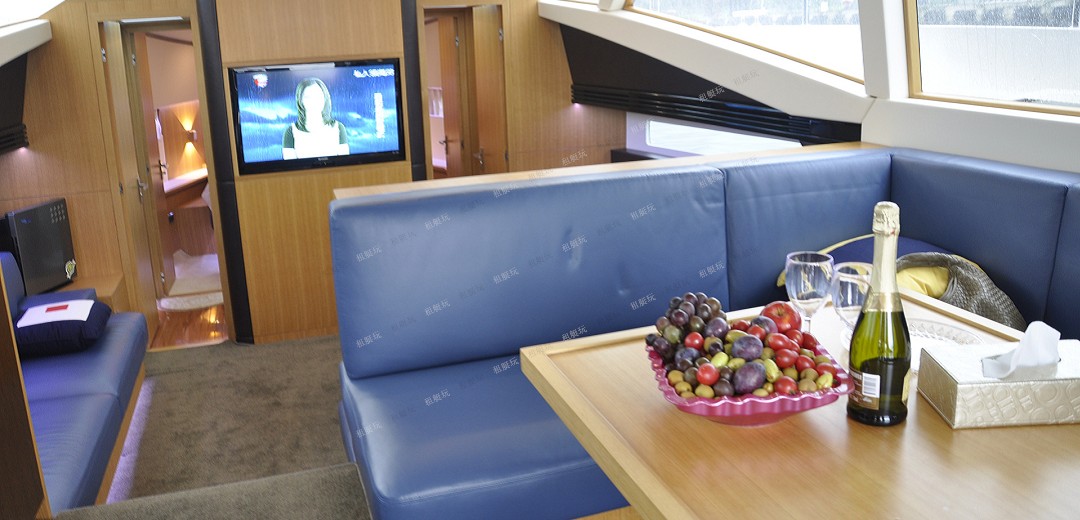 臺(tái)灣AVA 49豪華游艇 12 臺(tái)灣AVA 49豪華游艇 12