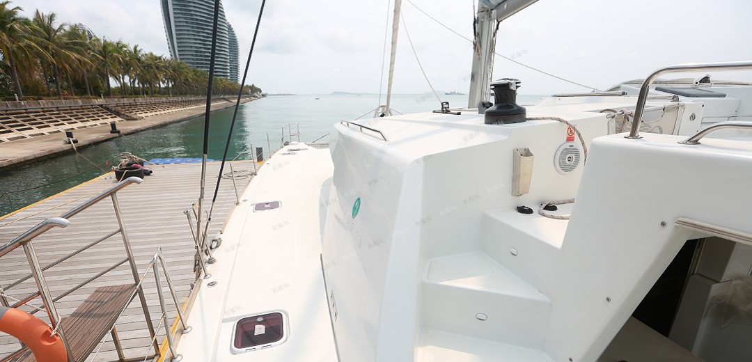 法國藍高50英尺 法國藍高50英尺