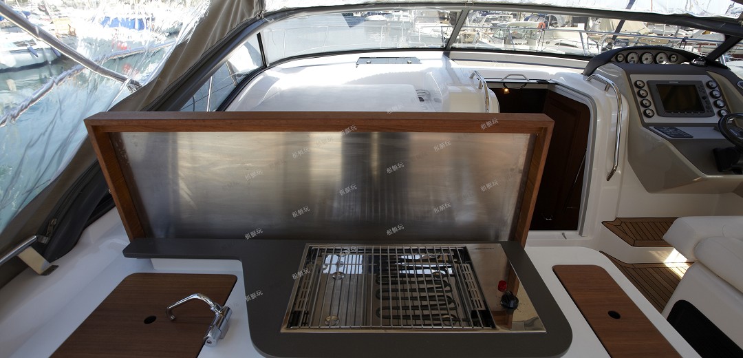 德國巴伐利亞46尺運動游艇 德國巴伐利亞46尺運動游艇